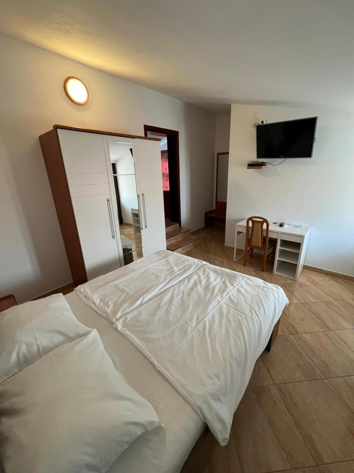 Bellevue Rooms Stara Baska Ngoại thất bức ảnh